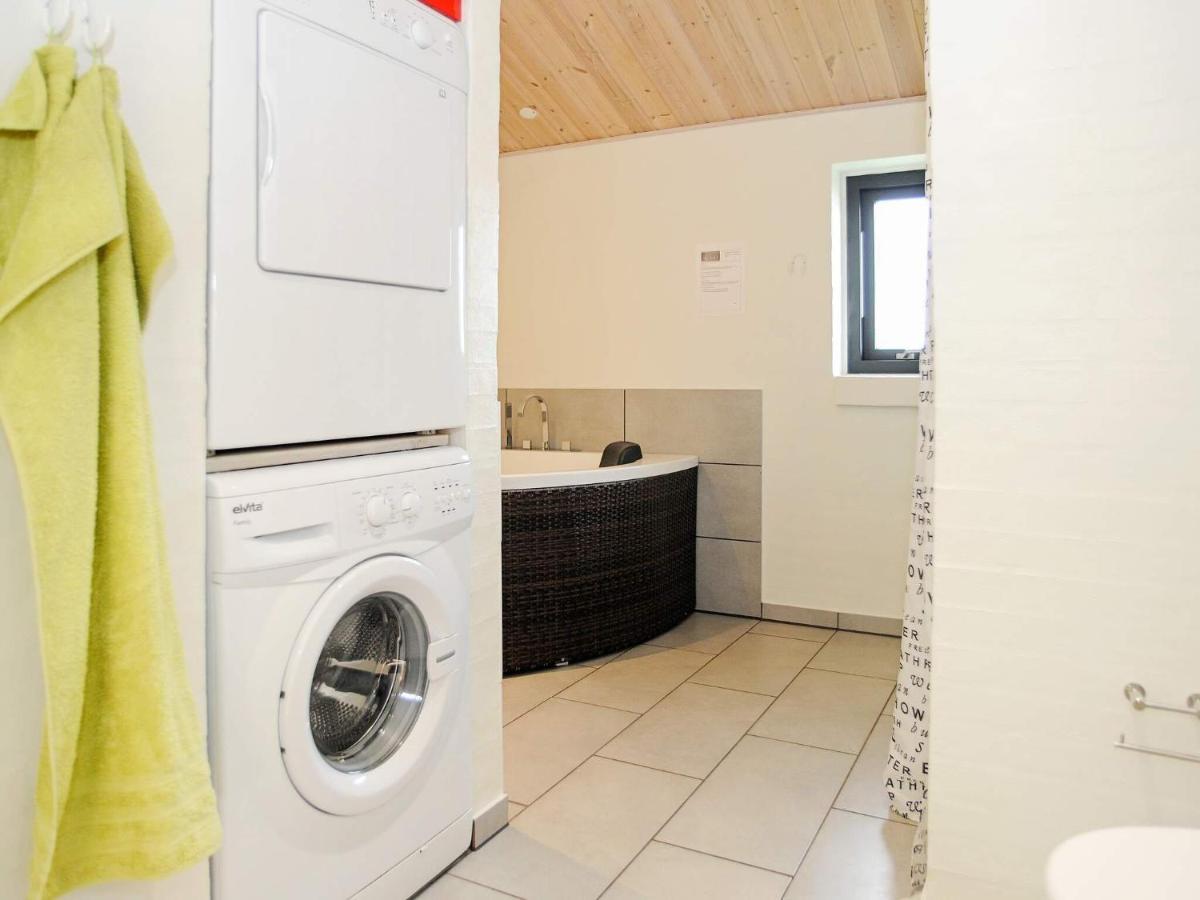 8 Person Holiday Home In Ansager 외부 사진